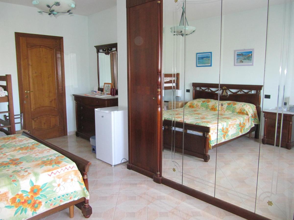 Bed and Breakfast Il Portico Uras Экстерьер фото