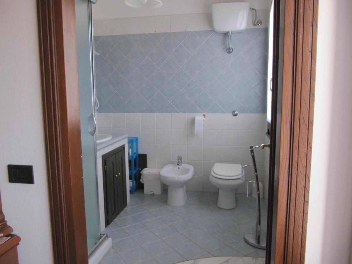 Bed and Breakfast Il Portico Uras Экстерьер фото