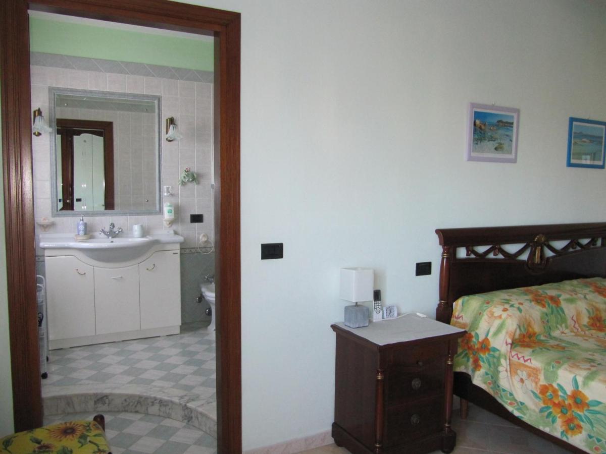 Bed and Breakfast Il Portico Uras Экстерьер фото
