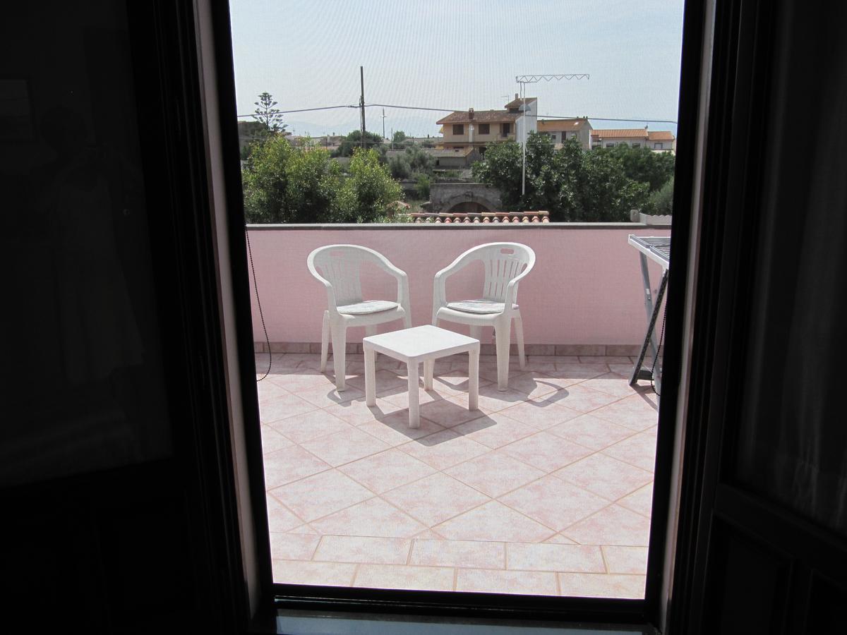 Bed and Breakfast Il Portico Uras Экстерьер фото